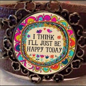 Meet your Posher, Maura